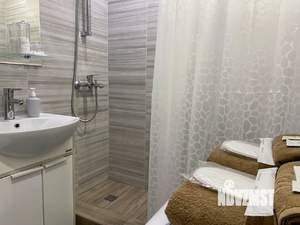 2-к квартира, посуточно, 45м2, 3/6 этаж