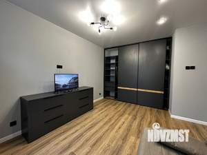 Студия квартира, на длительный срок, 32м2, 2/17 этаж