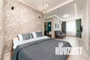 1-к квартира, посуточно, 42м2, 18/20 этаж