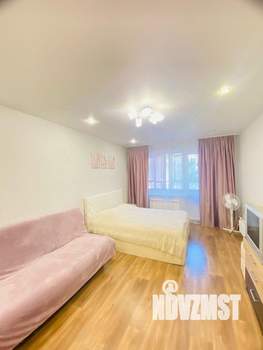 1-к квартира, посуточно, 40м2, 1/10 этаж