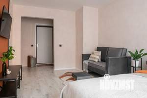1-к квартира, посуточно, 41м2, 7/18 этаж