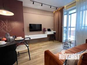 1-к квартира, посуточно, 39м2, 8/19 этаж