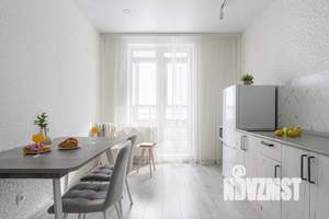 1-к квартира, посуточно, 38м2, 7/19 этаж