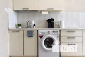 1-к квартира, посуточно, 42м2, 11/16 этаж