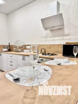 Студия квартира, посуточно, 45м2, 6/10 этаж