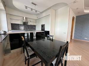 3-к квартира, на длительный срок, 125м2, 4/6 этаж