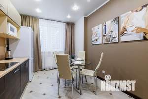 1-к квартира, посуточно, 46м2, 4/18 этаж