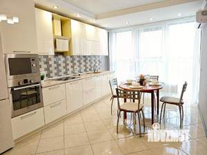 2-к квартира, посуточно, 70м2, 1/1 этаж