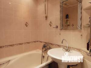 2-к квартира, посуточно, 50м2, 7/10 этаж