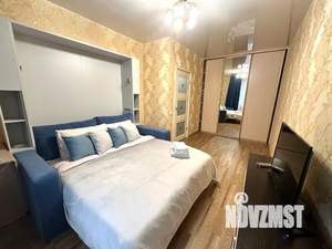 1-к квартира, посуточно, 35м2, 4/5 этаж