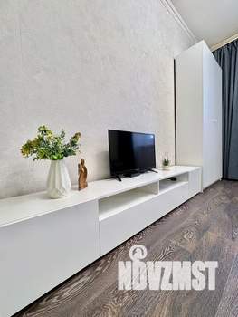 1-к квартира, посуточно, 35м2, 3/16 этаж