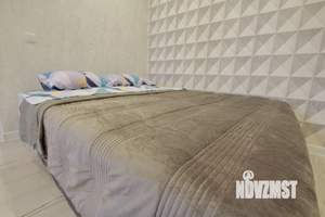 1-к квартира, посуточно, 40м2, 9/16 этаж