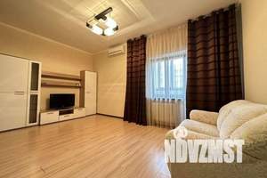 1-к квартира, посуточно, 56м2, 4/6 этаж