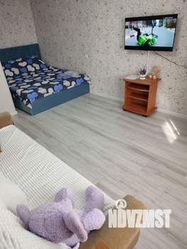 1-к квартира, посуточно, 50м2, 1/1 этаж