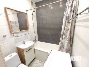 2-к квартира, посуточно, 50м2, 1/5 этаж