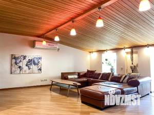 4-к квартира, посуточно, 205м2, 5/5 этаж