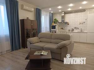 Студия квартира, посуточно, 45м2, 12/18 этаж