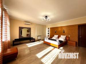 3-к квартира, посуточно, 244м2, 2/3 этаж