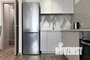 1-к квартира, посуточно, 38м2, 22/25 этаж