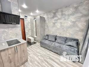 Студия квартира, посуточно, 13м2, 1/5 этаж