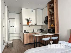 Студия квартира, посуточно, 30м2, 3/17 этаж