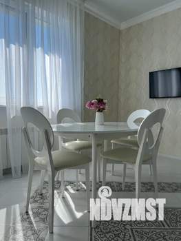 2-к квартира, посуточно, 80м2, 18/22 этаж