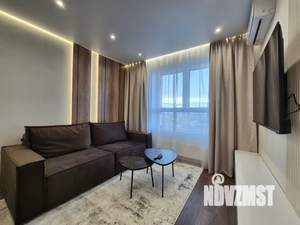 1-к квартира, посуточно, 37м2, 9/25 этаж