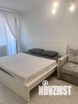 1-к квартира, посуточно, 40м2, 4/5 этаж
