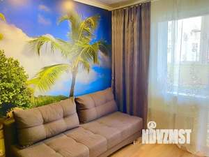 1-к квартира, посуточно, 38м2, 1/1 этаж