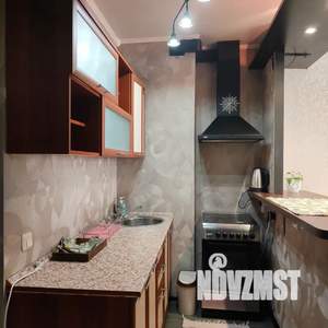 Студия квартира, посуточно, 28м2, 10/16 этаж