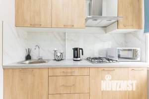 1-к квартира, посуточно, 42м2, 1/1 этаж