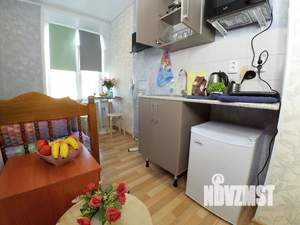 Студия квартира, посуточно, 15м2, 2/5 этаж