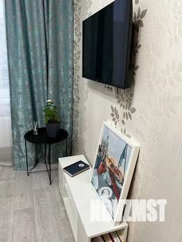 1-к квартира, посуточно, 37м2, 3/7 этаж