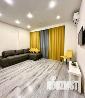 1-к квартира, посуточно, 40м2, 1/1 этаж