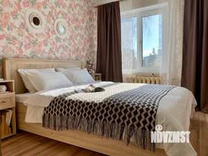 2-к квартира, посуточно, 53м2, 1/1 этаж