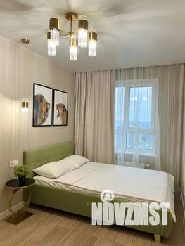 Студия квартира, посуточно, 37м2, 24/25 этаж