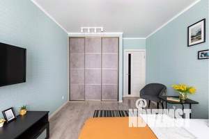 1-к квартира, посуточно, 38м2, 7/10 этаж