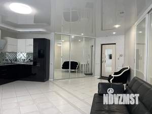 2-к квартира, посуточно, 72м2, 1/25 этаж