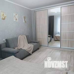 1-к квартира, посуточно, 38м2, 4/10 этаж