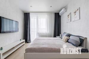 Студия квартира, посуточно, 25м2, 11/23 этаж