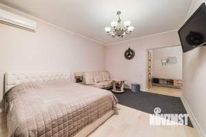 1-к квартира, посуточно, 48м2, 9/9 этаж