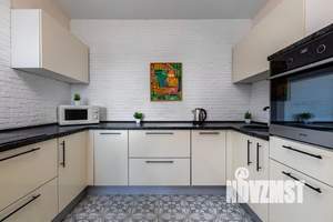 1-к квартира, посуточно, 63м2, 1/1 этаж