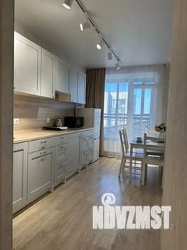 1-к квартира, посуточно, 37м2, 6/21 этаж