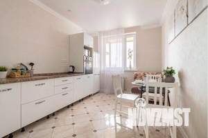 1-к квартира, посуточно, 50м2, 11/24 этаж