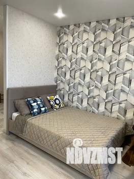 Студия квартира, посуточно, 35м2, 3/24 этаж
