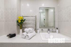 1-к квартира, посуточно, 63м2, 1/1 этаж