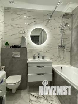 Студия квартира, посуточно, 30м2, 1/19 этаж