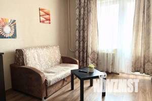 1-к квартира, посуточно, 40м2, 12/16 этаж