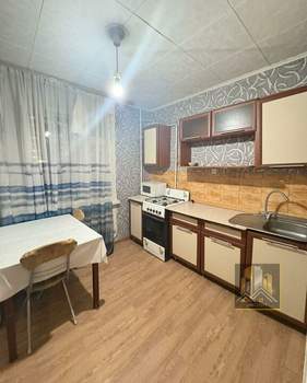 1-к квартира, на длительный срок, 33м2, 4/10 этаж