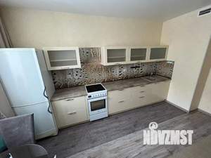 1-к квартира, посуточно, 40м2, 7/18 этаж